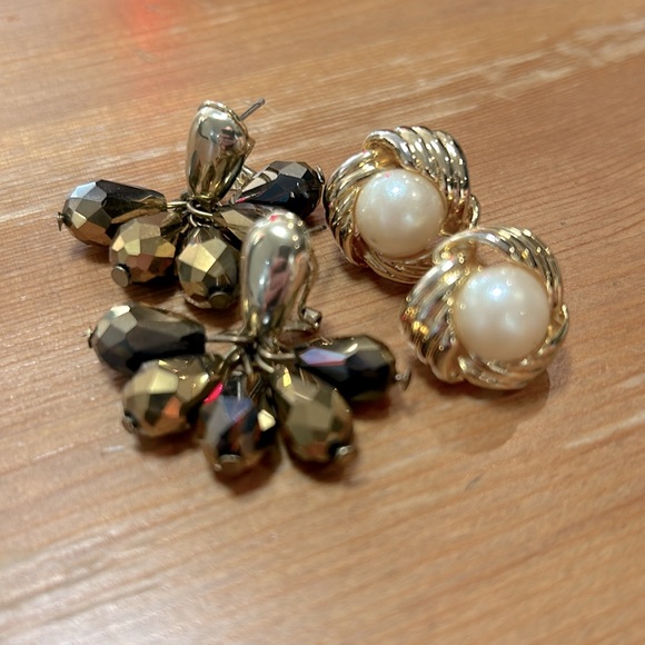 Vintage earrings crystals and pearls with gold plated bundle - Picture 2 of 5